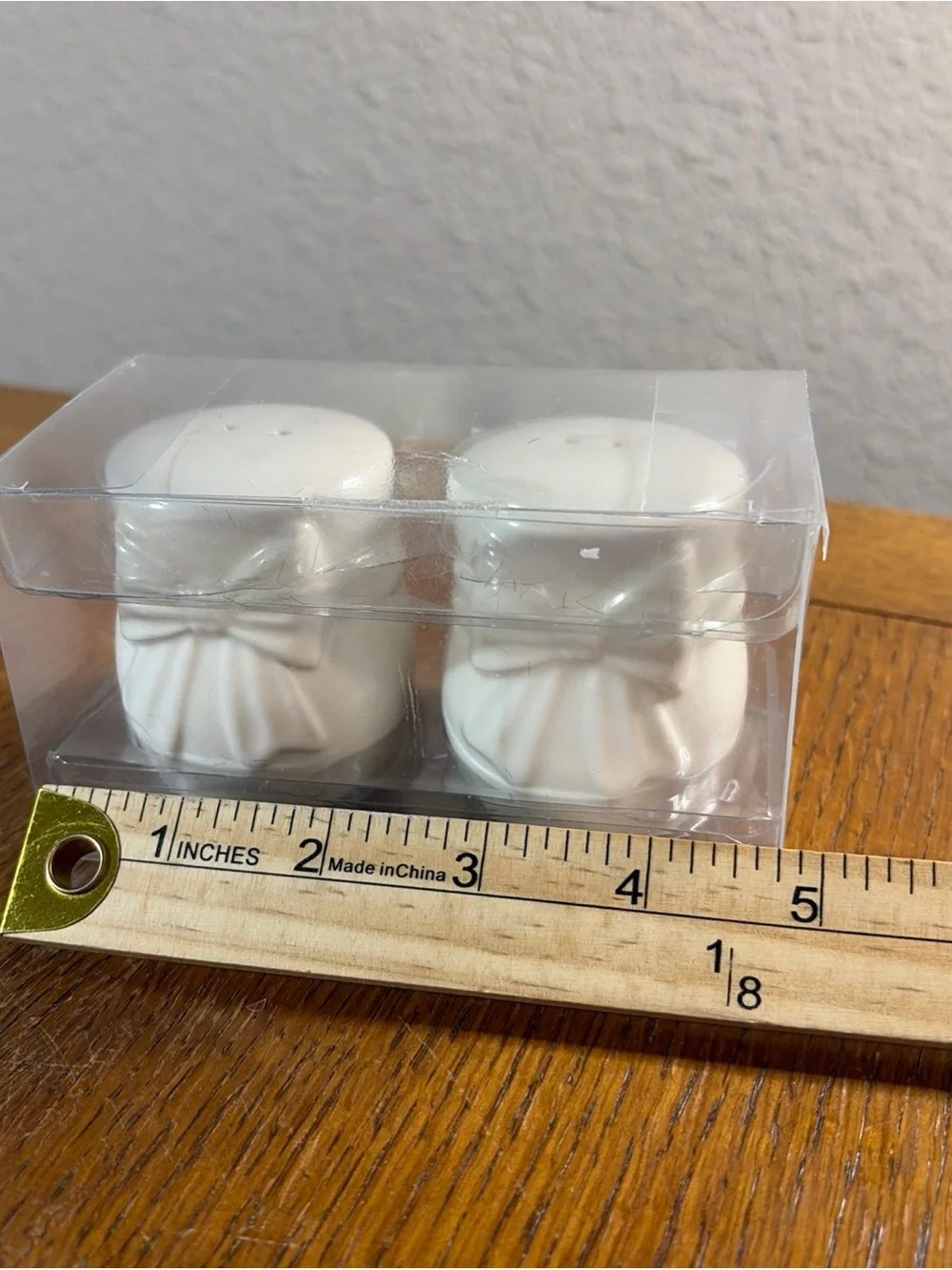 Hobby Lobby Bow Salt & Pepper Shakers